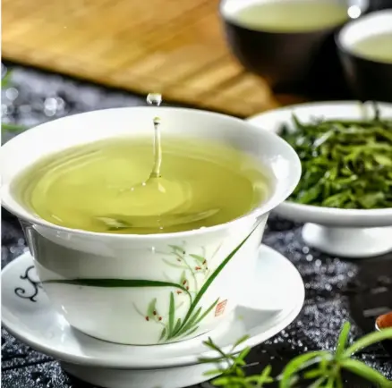 上海探店-上海哪里夜宵最绝？凌晨三点老弄堂里哪家还营业
